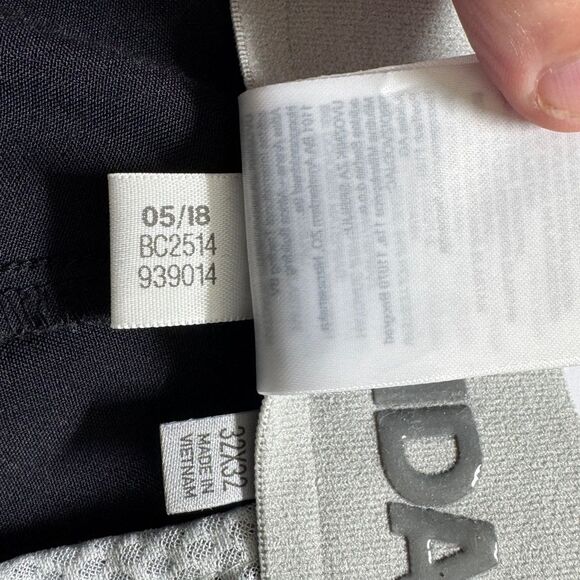 Adidas 3-Stripe Performance Men's Golf Pants Black Size 32x32 - Picture 8 of 8